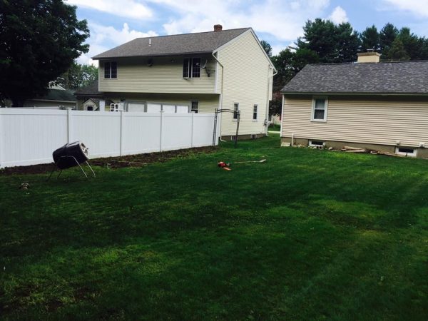 Manchester NH Lawn Mowing and Gras Cutting Deal